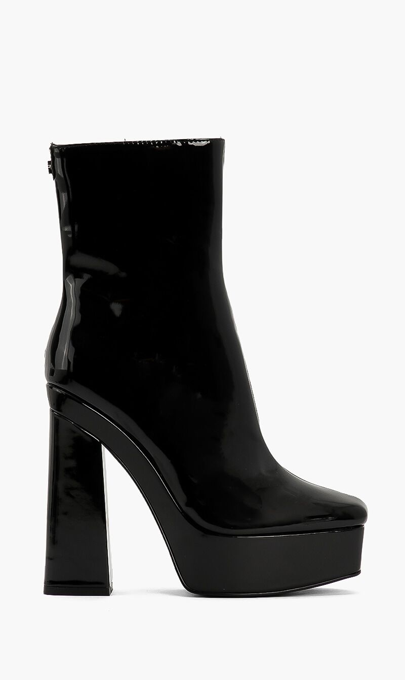 Guess sale outlet boots