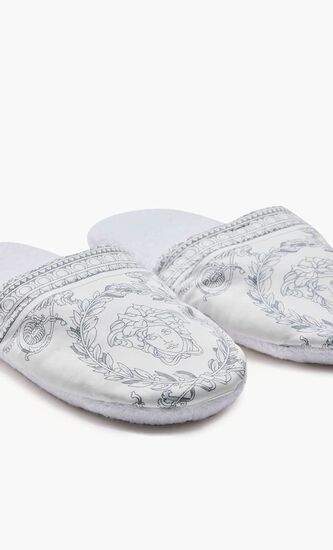 I LOVE BAROQUE SLIPPERS WHITE