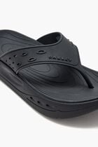 STUDIO FLIP FLOP
