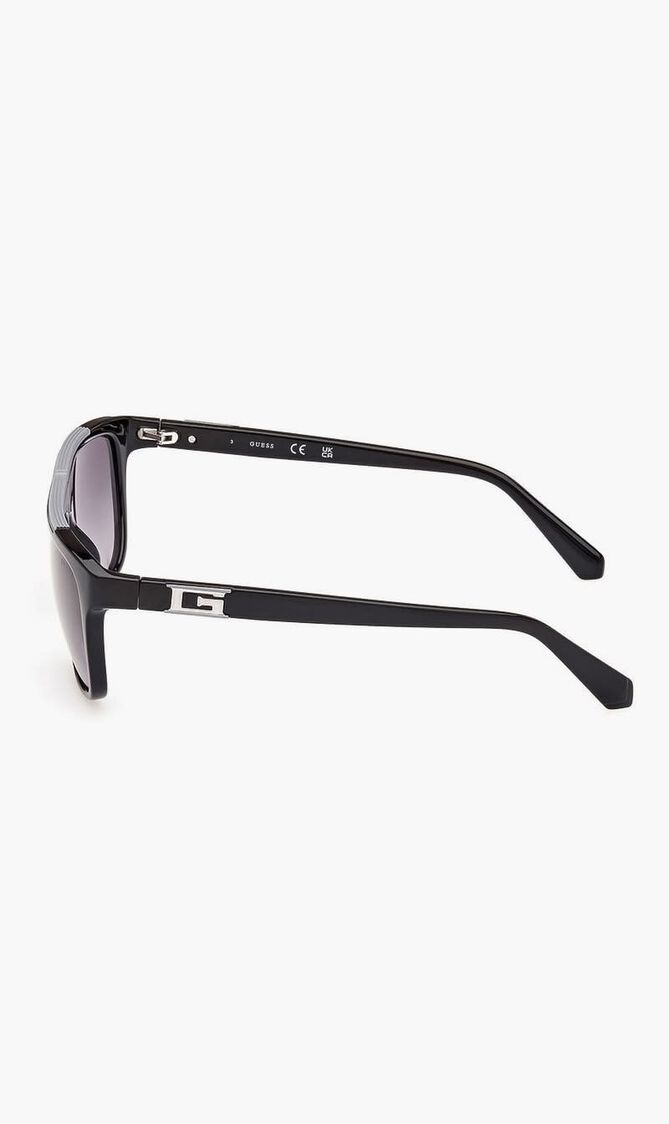 INJECTED SUN GLASSES M SHINY BLACK GRADIENT SMOKE