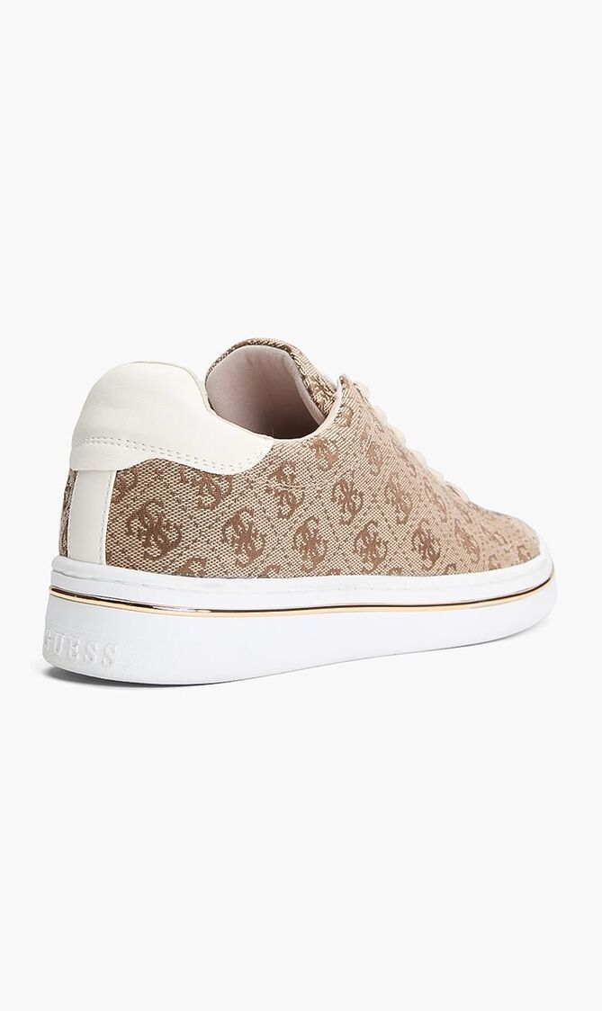 Stasey Quattro G Low-Top Sneakers