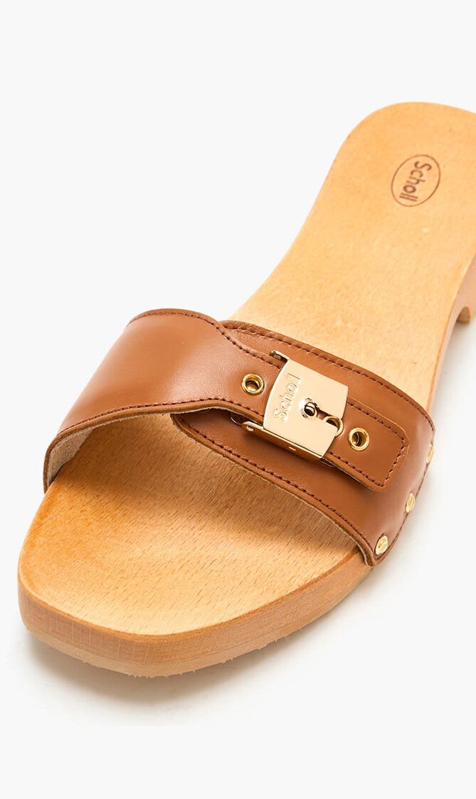 Pescura Cameron Sandals