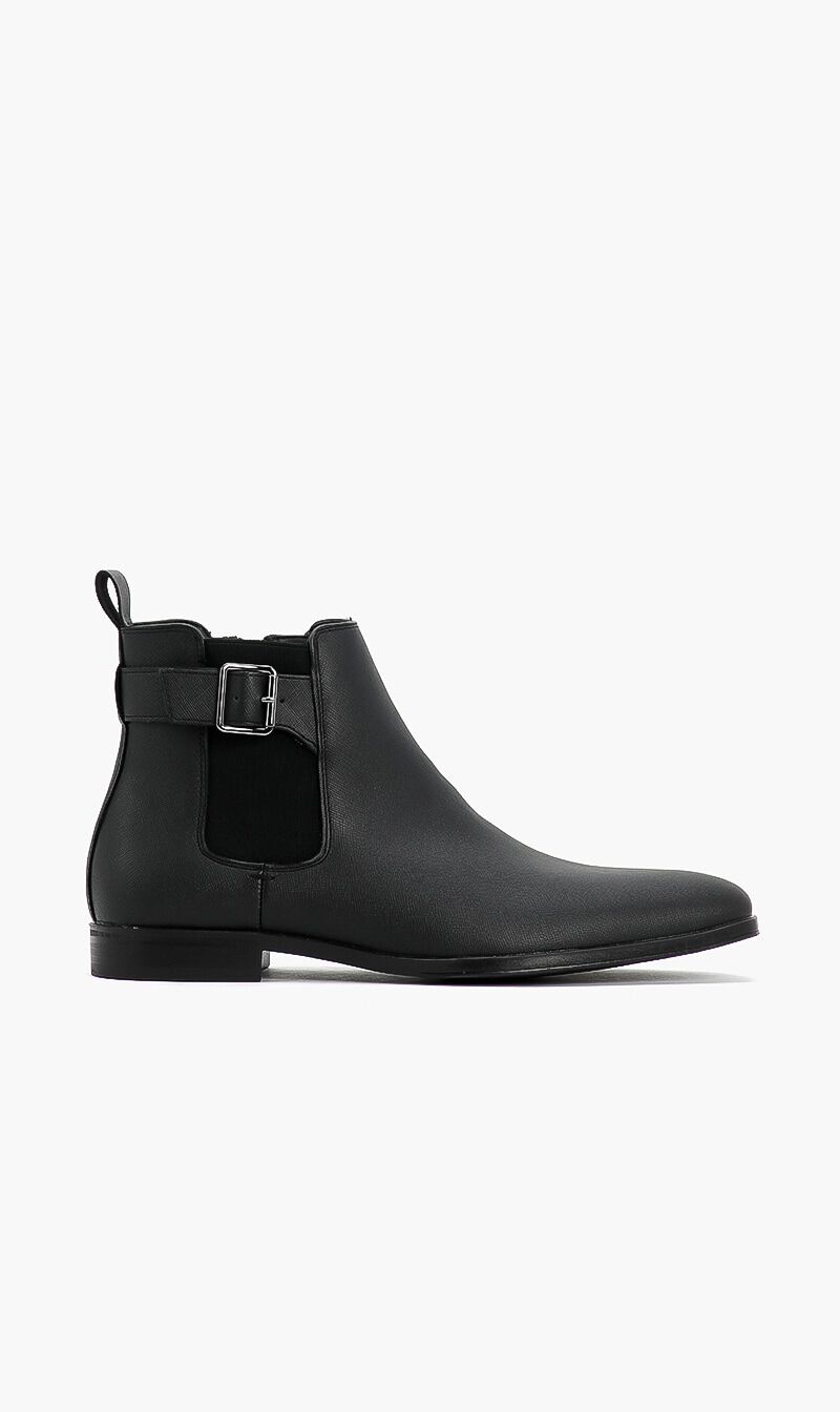Guess outlet boots sales
