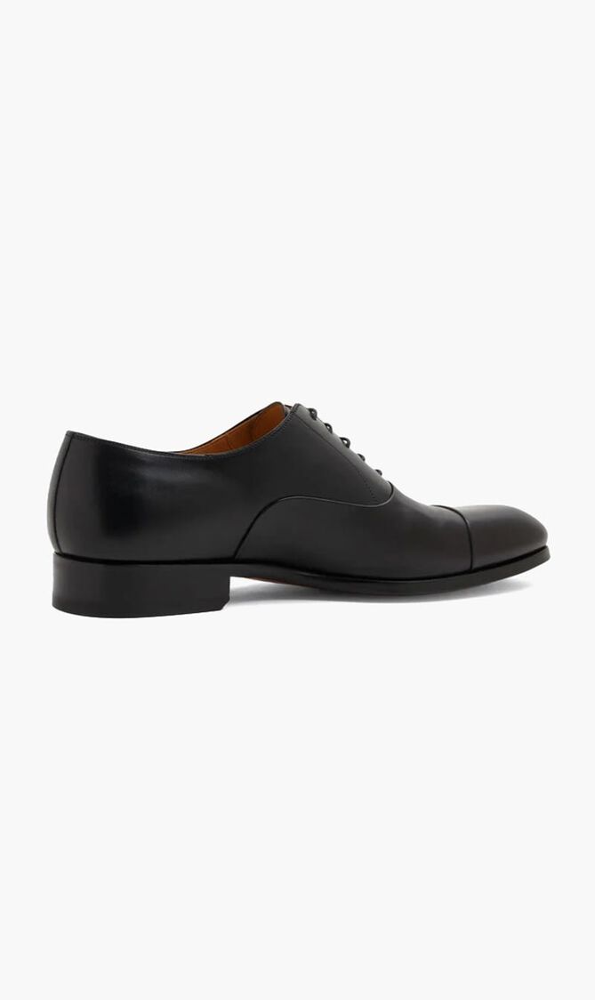 Leather Oxford shoes