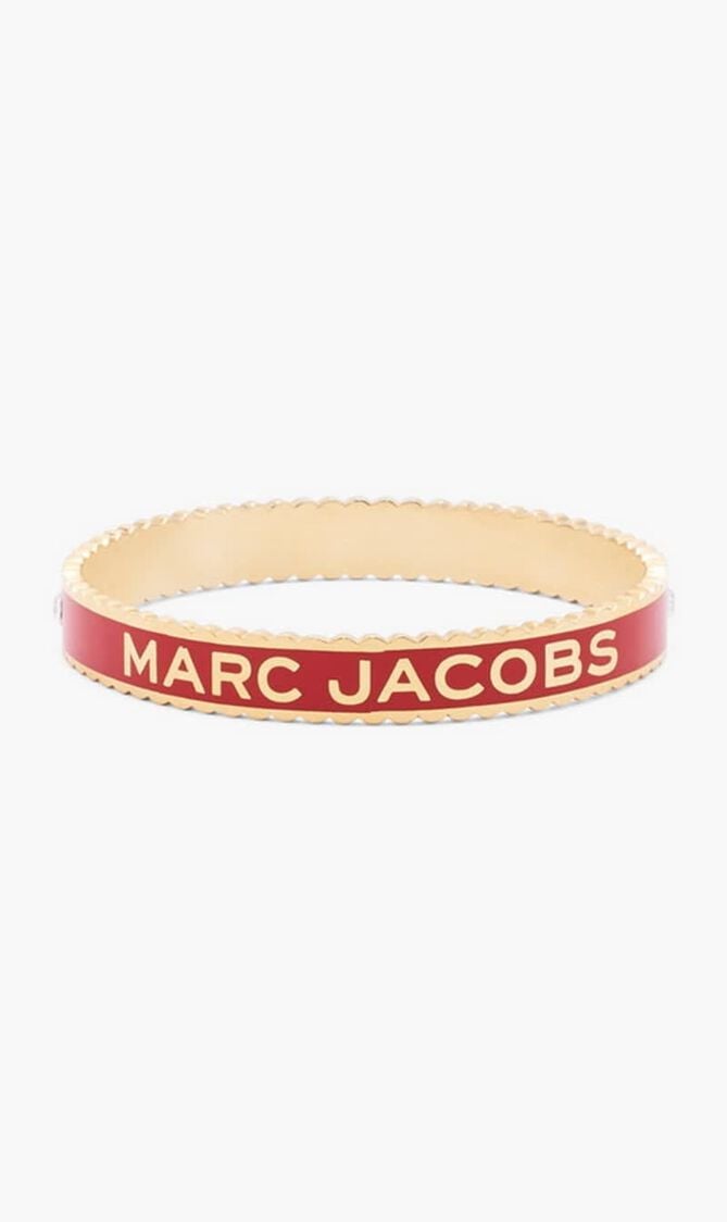The Medallion Scalloped Bangle Bracelet