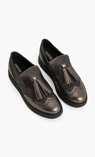 Thymar Leather Slip-On Flats