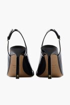 SANDAL