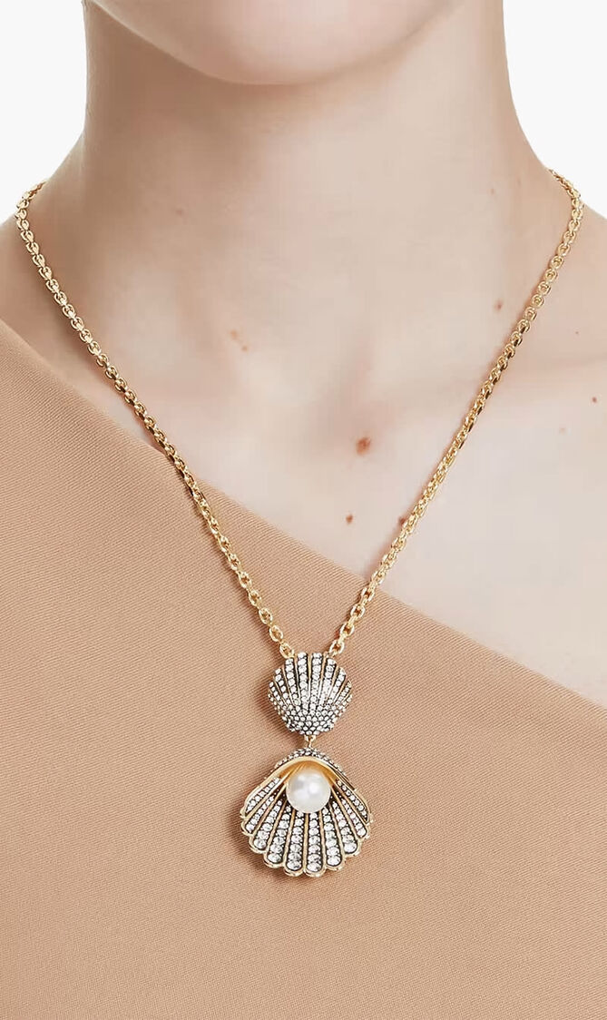 Idyllia Pendant Necklace