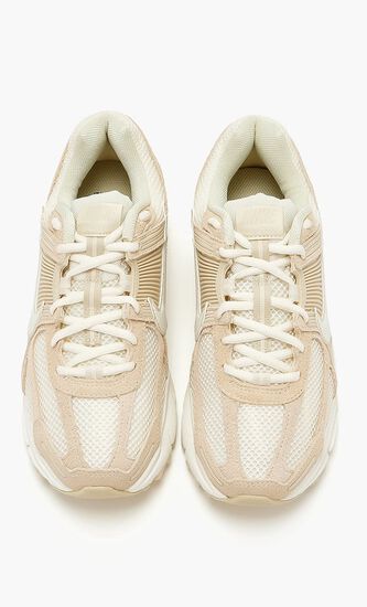 Zoom Vomero 5 Sneakers