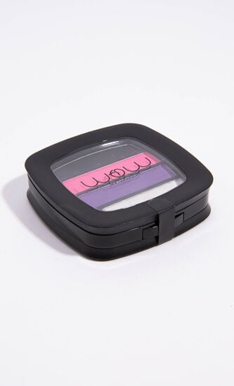 باليت ظلال العيون بألوان فاتحة، 550 Diva Statement