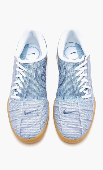 Total 90 SE Sneakers