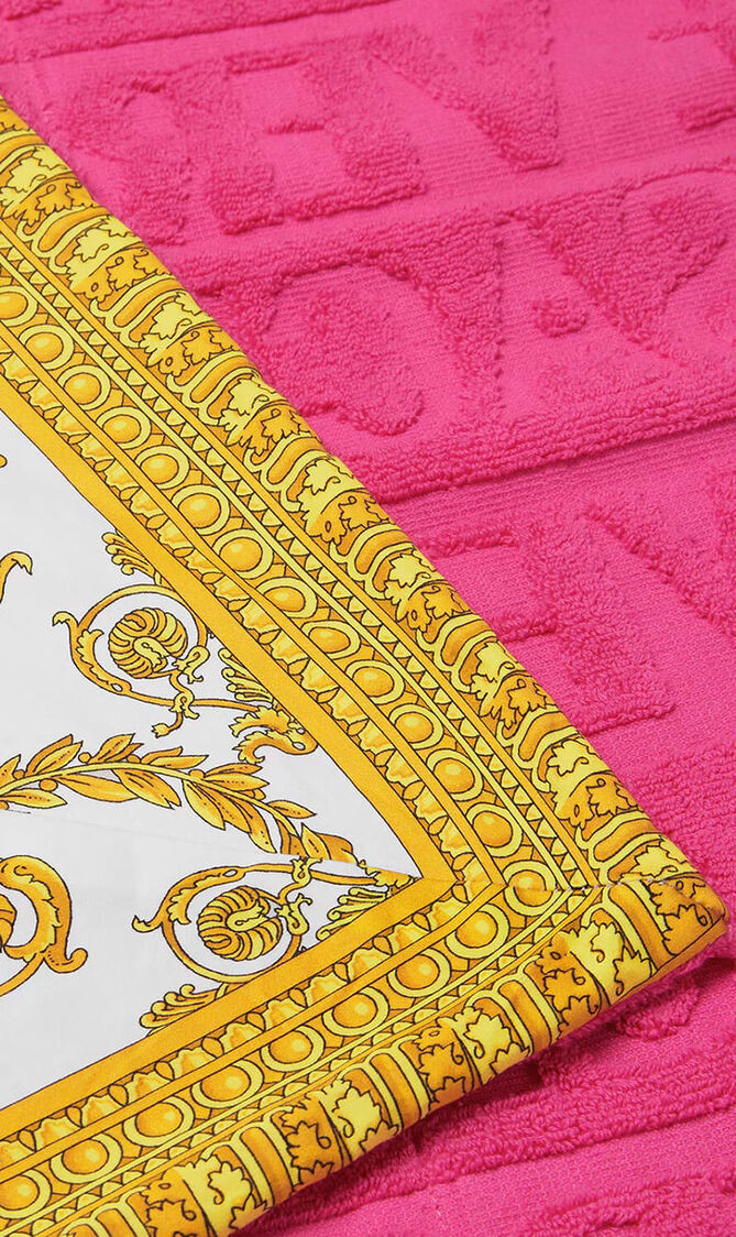 Contrast Border Bath Towel