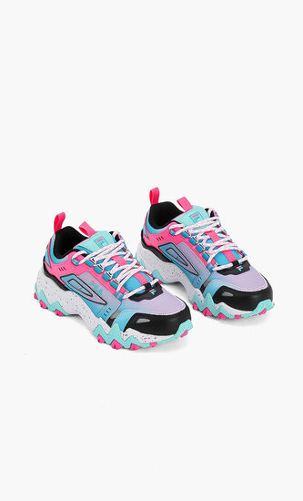 Oakmont TR Sneakers