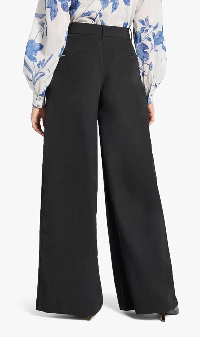 Pleated Wide Leg Crepon Pants