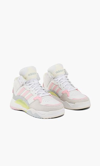 5th Quarter Sneakers