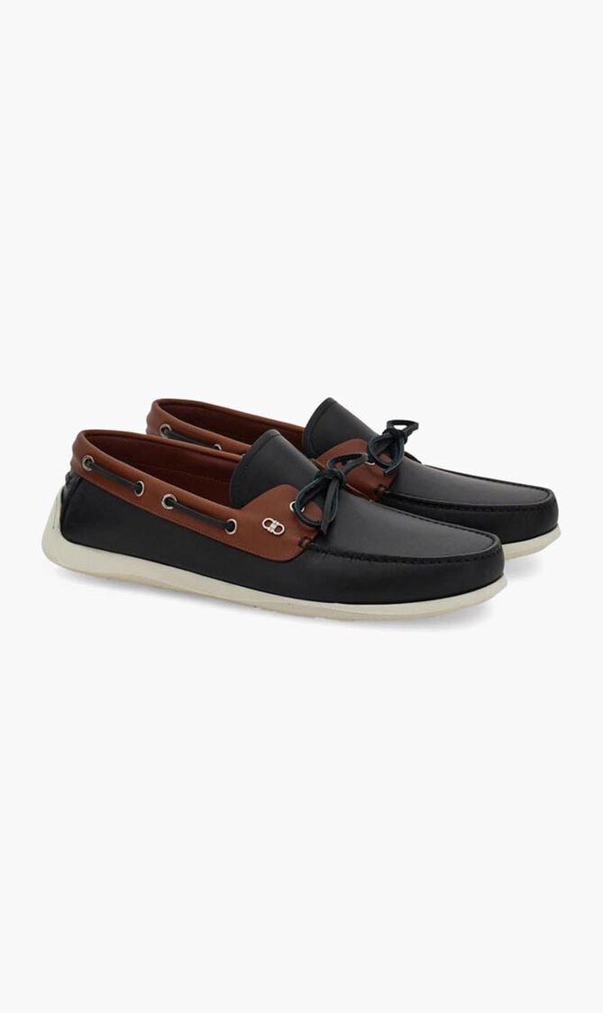 ORNAMENT SLIP ON