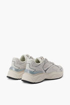 KOMET-LO LACE RUNNER