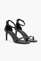 Quelle III Sandals
