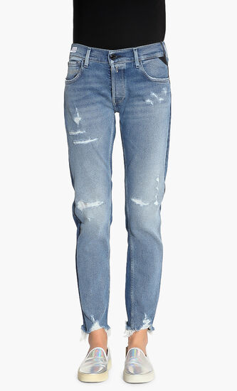 Ripped Straight Cut Jeans