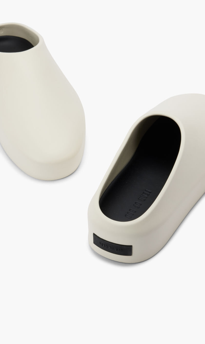 Buy FEAR OF GOD The California 2.0 SlipOn Shoes for AED 50.00