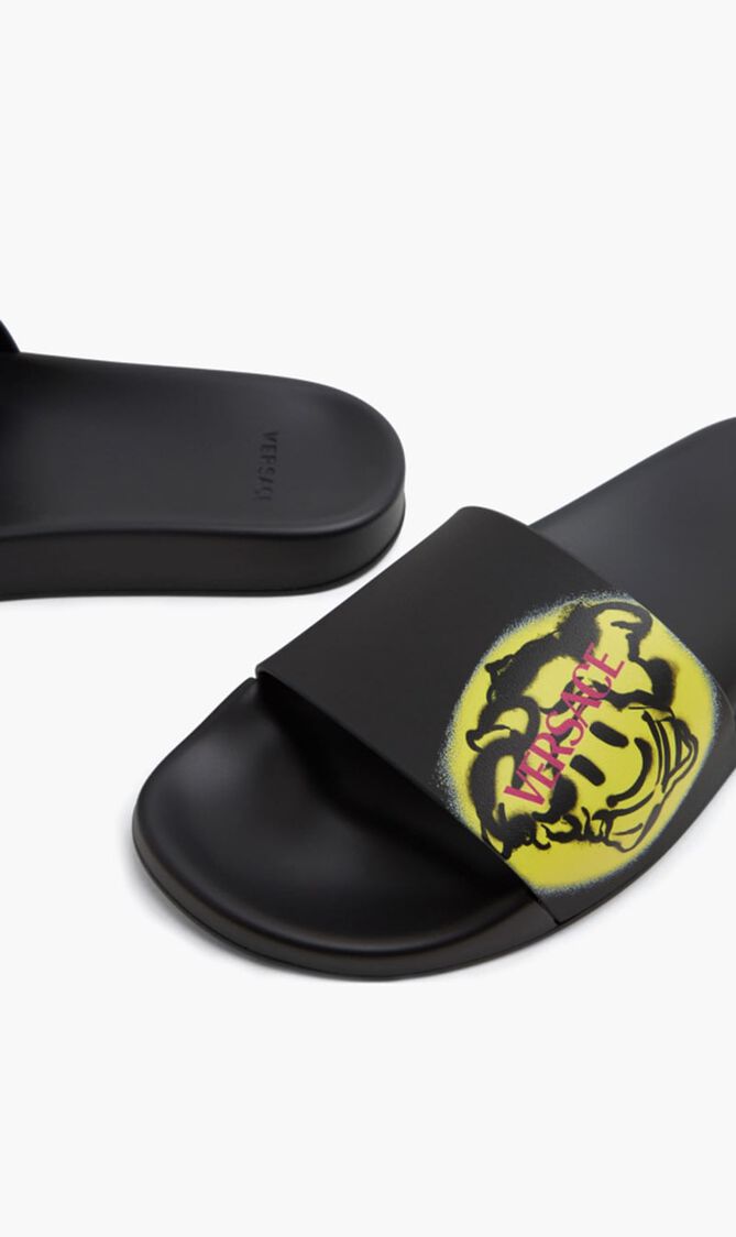 MEDUSA SMILEY SLIDERS MEDUSA SMILEY SLIDERS