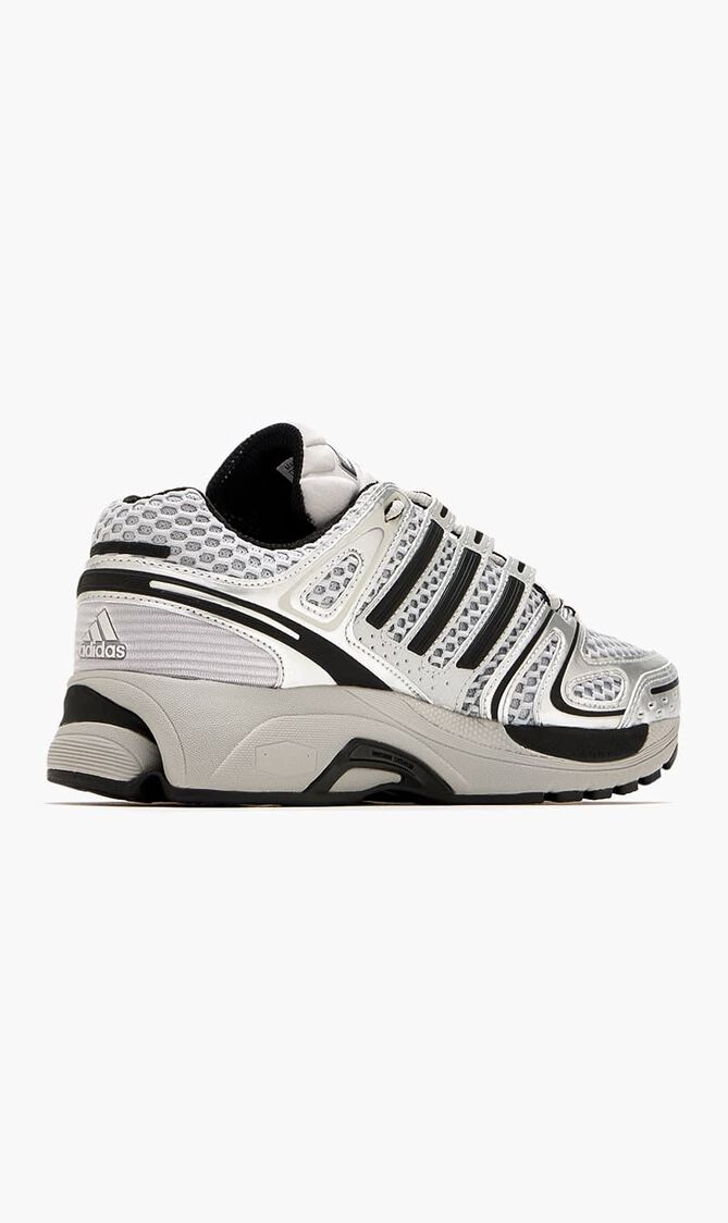 Adistar Control 5 Sneakers