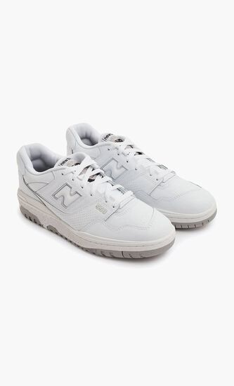 550 Sneakers