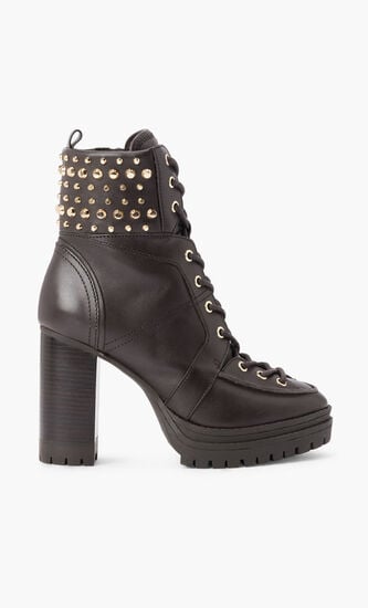 YVONNE BOOTIE