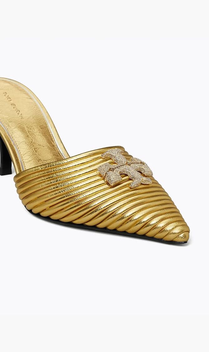 Eleanor Pave Bombe Mule