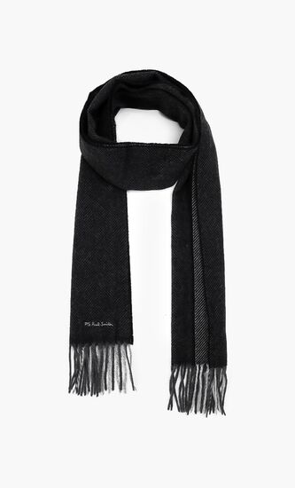 Geometric Patterned Scarf