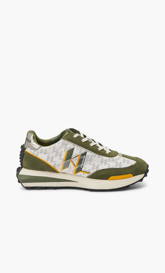 Insignia Sneakers