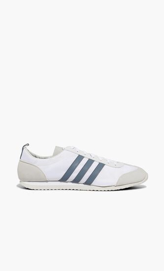 VS Jog Sneakers