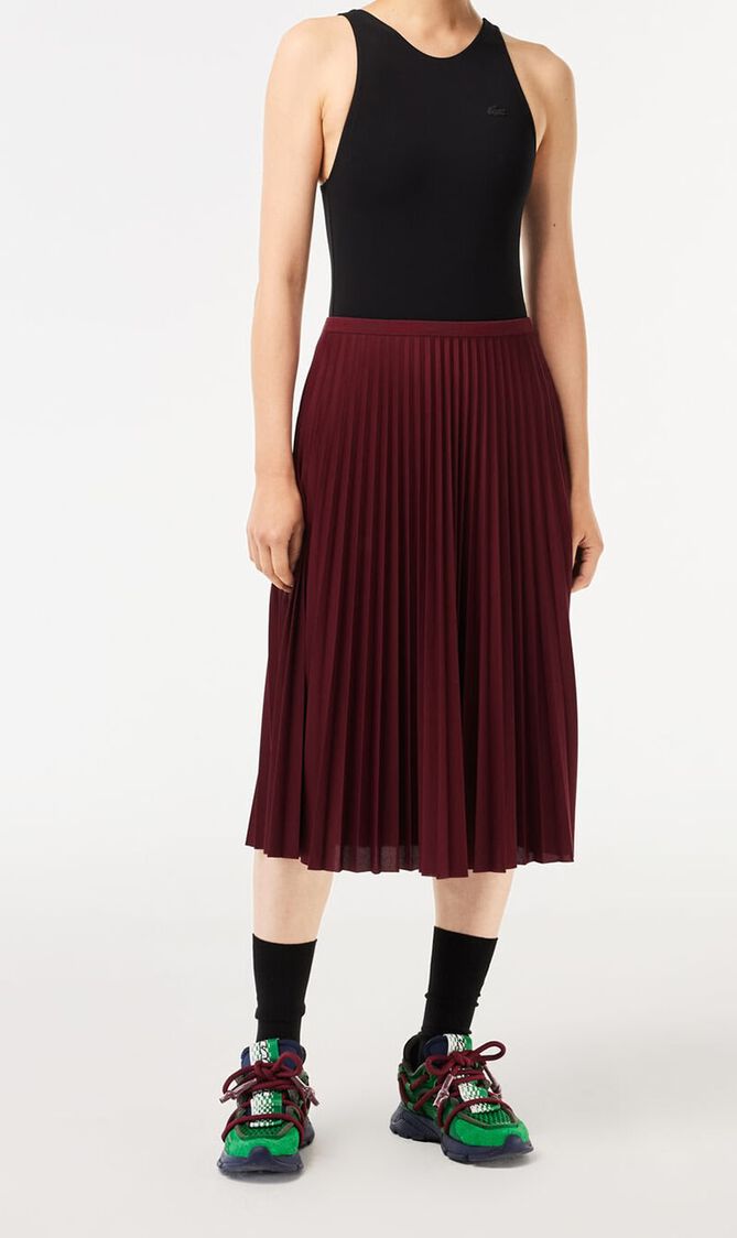 Elasticised Waist Flowing Pleated Skirt