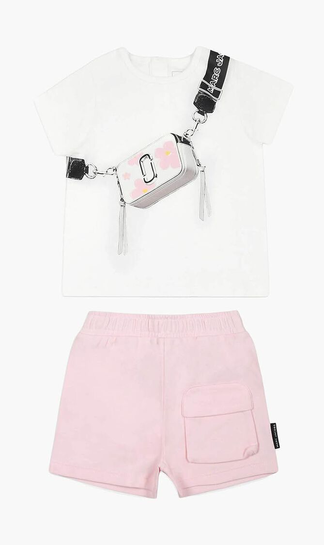 T SHIRT SHORTS