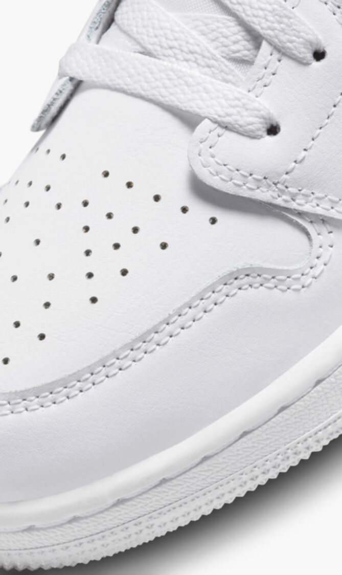 Air Jordan 1 Low Sneakers