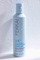 Super Strength Conditioner Damage & Breakage Repair 250ml Super Strength Conditioner Damage & Breakage Repair 250ml