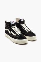 Clash the Wall LX Sneakers