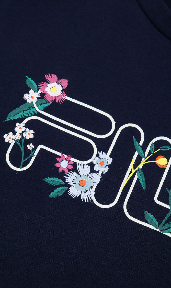 Lily Crew Neck Tshirt