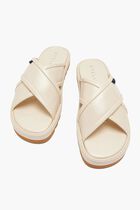 Sneak Elyse Twisted Sandals
