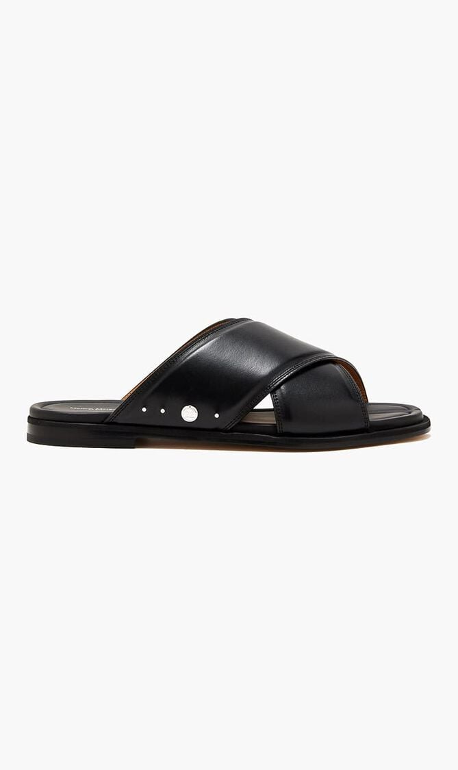 SANDAL