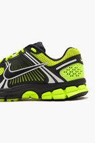 W NIKE ZOOM VOMERO 5