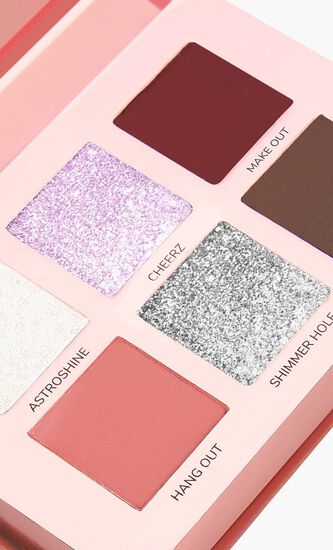 CHIARA FERRAGNI PLATINUM EDITION EYESHADOW KIT 6 COLORS