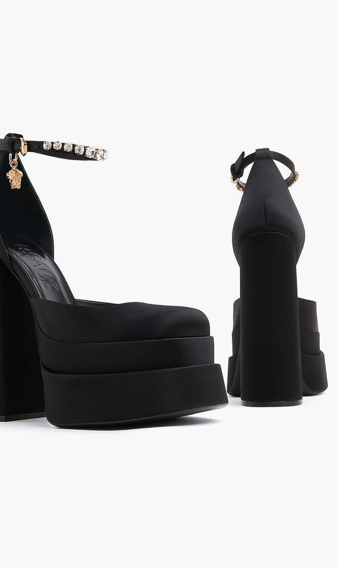 Medusa Aevitas Platform Pumps Medusa Aevitas Platform Pumps