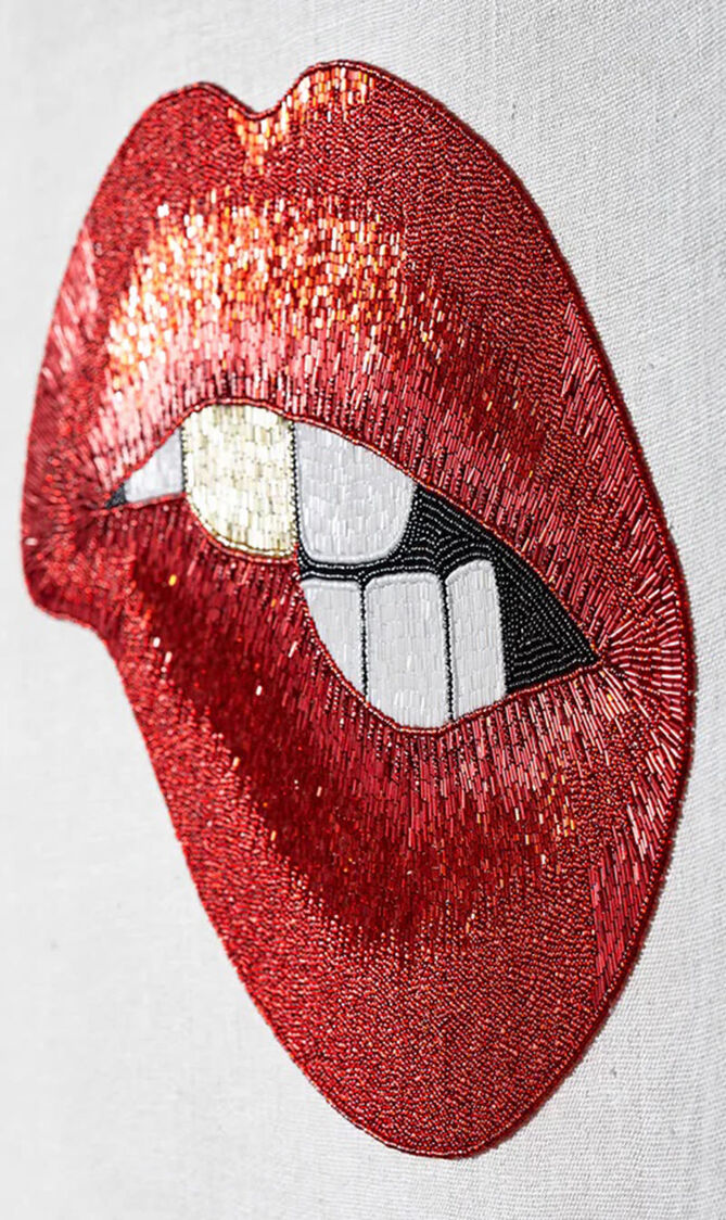 JNR BITTEN WALL ART - 27415