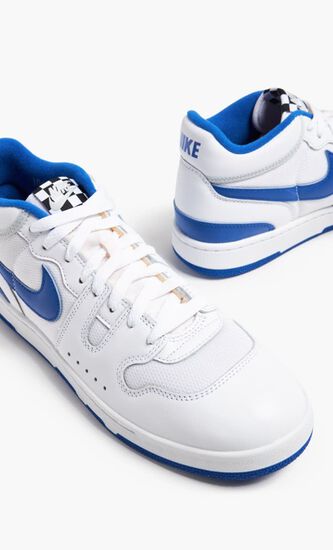 NIKE ATTACK