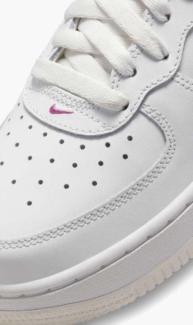 Air Force 1 Mid Lace Sneakers