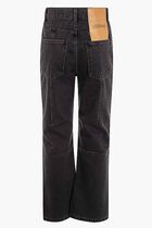 Le De-N&atilde;žmes Court