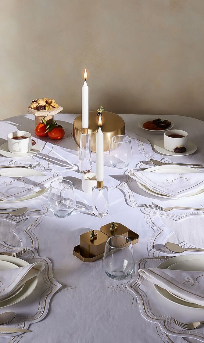 Alcazar Table Runner