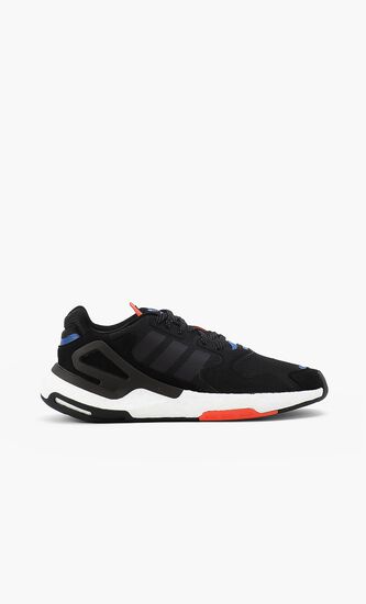 Day Jogger Sneakers