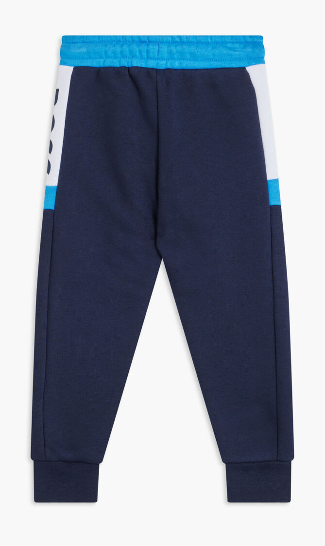 TRACKPANTS